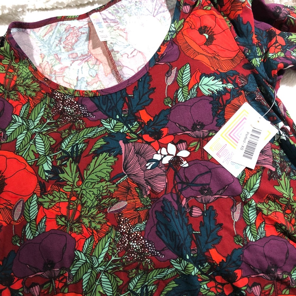 Lularoe perfect t tunic